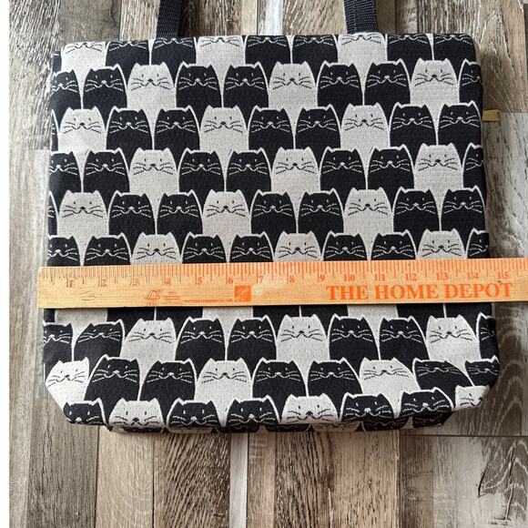 Danny K Isabella Tote Cat Themed Tapestry Shoulder Bag Zip Closure USA NEW - Picture 8 of 9